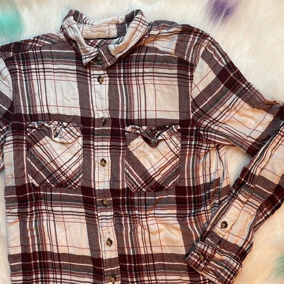 Bdg‎ Button Up Black and White Plaid Long Sleeve - Picture 2 of 8